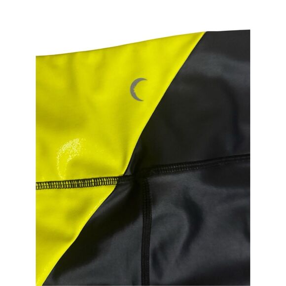 Zyia Active Women's Metallic Light N Tight Leggings Black Yellow Size 16-18 - Picture 4 of 5